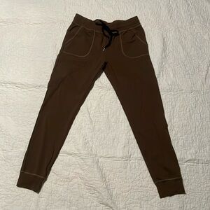 Zyia olive unwind jogger. Size S